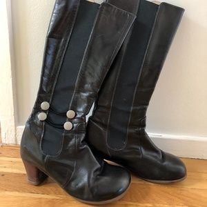 JOHN FLUEVOG elastic sided knee high boots sz 8.5